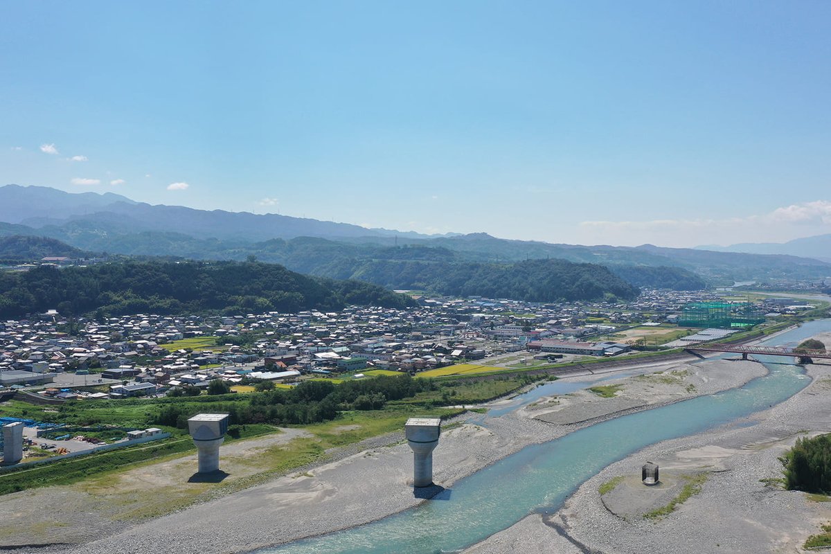 ＼新着情報❗️／
#長野県 #阿島傘 の魅力を体感する
2日間の産地留学を開催します！
 nippon-teshigoto.jp/ajimagasa_form

良質な竹や和紙、柿渋などを使用した
江戸時代から続く工芸品。

最盛期には多数の工房で生産していましたが、
現在は2軒の工房が阿島傘の伝統を守っています。

和傘に興味がある方、