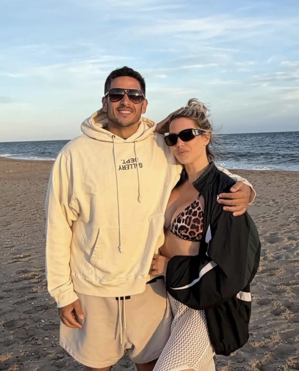 eeemiliano's tweet image. Wanda responde a las críticas de las últimas horas: "tengo 24 centímetros de razones para estar más relajada que todos los alterados que hablan de mi vida"