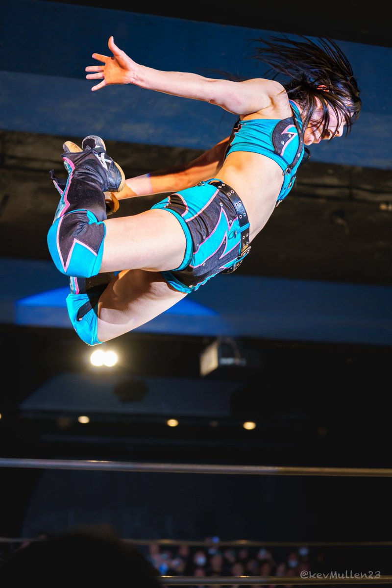 Ever since Aya selected my photo of her crossbody in Yokohama