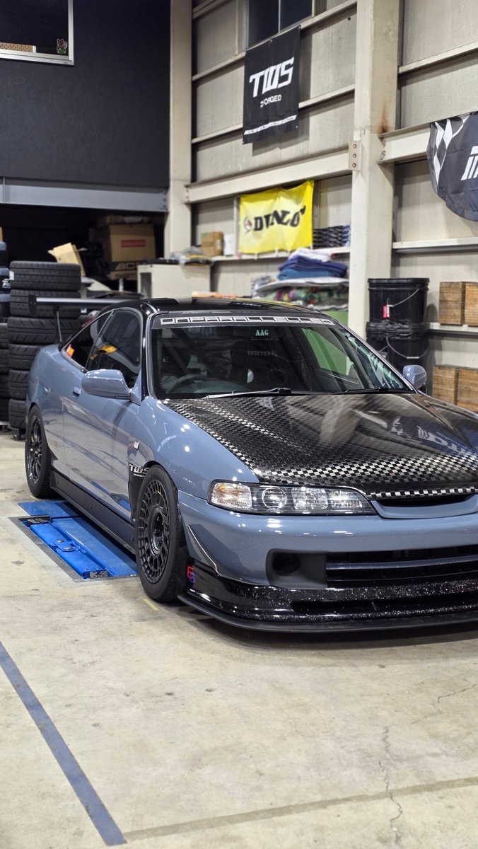 【恒例のUNPARALLELLEDからのお年玉🎍】

2026年1月9日（金）～11日（日）東京オートサロンのチケットを抽選でプレゼント✨

応募方法は
①<a href="/unparallelled_1/">UNPARALLELLED</a>
 をフォロー
②このポストのイイネとリポスト
③このポストのコメント欄に希望日を

各日 5名様

締め切りは1/8水曜 15時まで