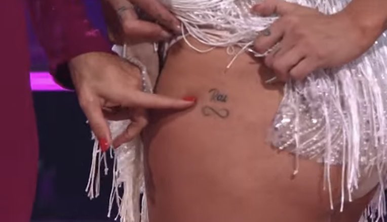 chismetologa tweet media