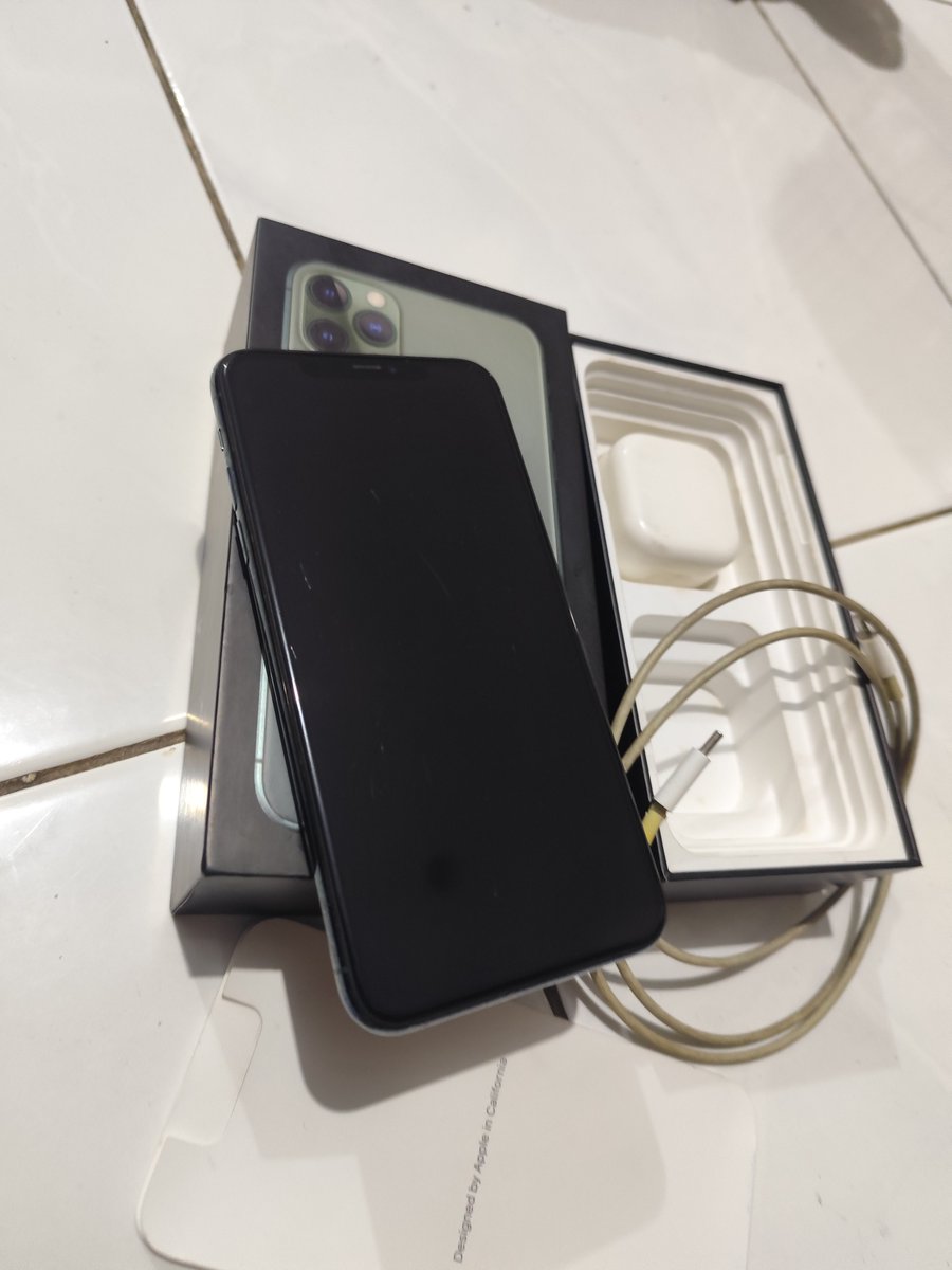 iChabeStore™  tweet media