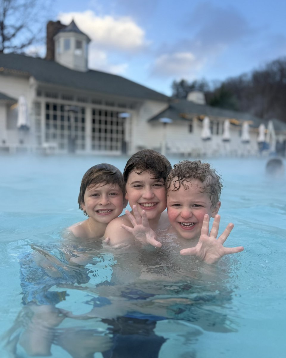 Alexander Johnstone tweet media