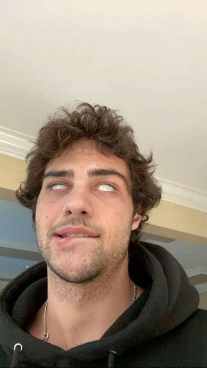 ogabzou's tweet image. Vsf ele é muito gooner