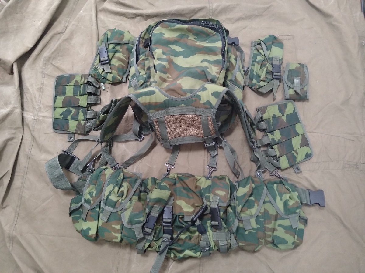 (撃蜘蛛)6sh104 RT @Utigumo: #ミリタリー物販 6sh104フローラフルセット 25000円+送料