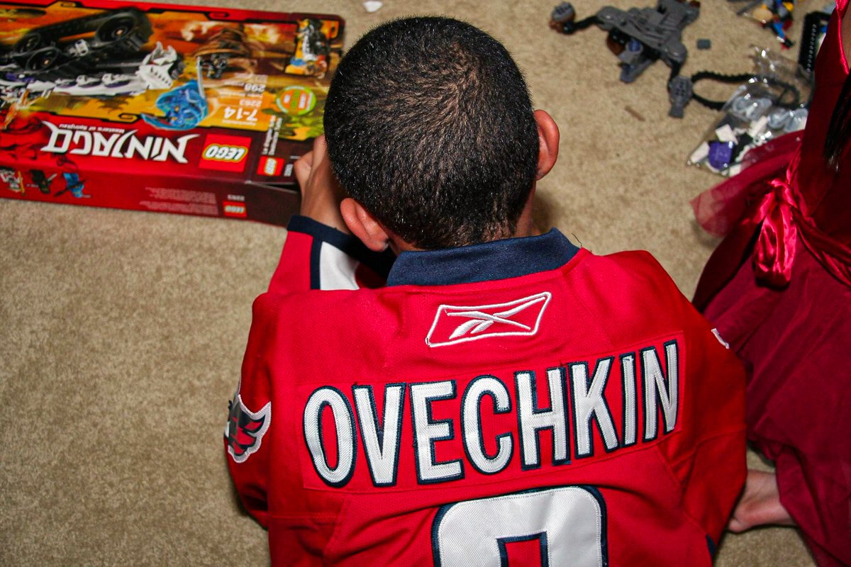 todivinefire's tweet image. Sourdif is the first rookie to score a hatty since Ovi in 06... AT ANAHEIM... you can't make this up