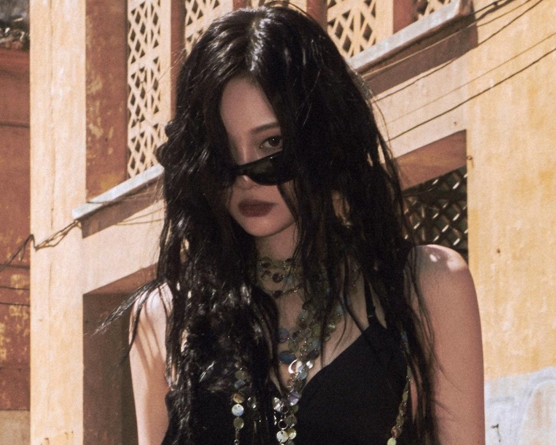 viralaespa's tweet image. ningning is the coolest idol in the game