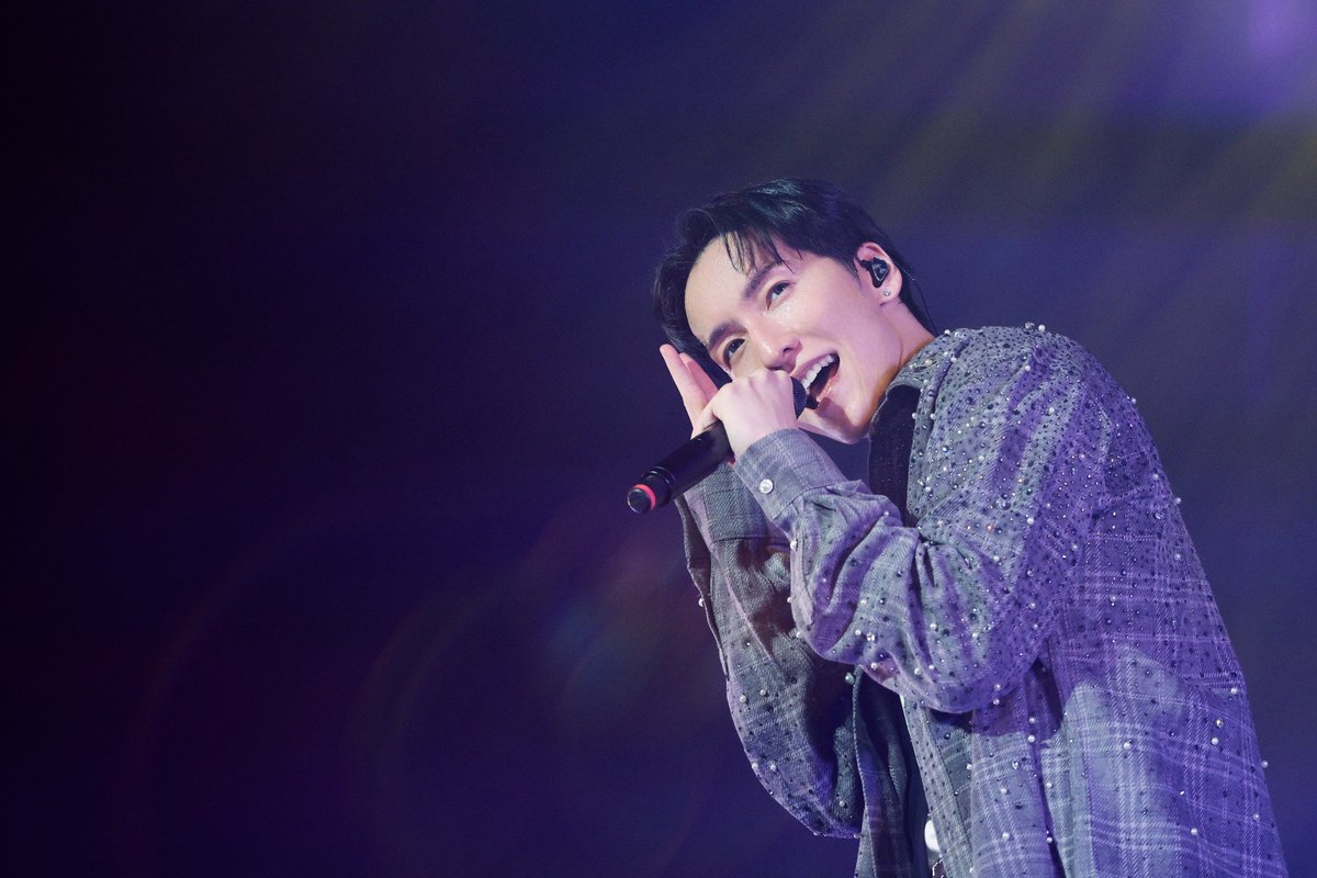 本日受付終了‼️】 2/18(水)発売 DVD/Blu-ray 「w-inds. LIVE TOUR