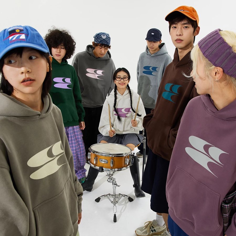 runonofficial's tweet photo. (pre 🇨🇳) —— crying center logo (hoodie) *โปรเฉพาะรุ่นนี้ รับจนกว่าแบรนด์จะปรับราคา!

Price: 900.- ส่งฟรี (มัดจำ 450)
Size :  XS-XL 

— รอสินค้า 7-15 วันหลังสินค้าส่งกลับ 🛒

#cryingcenter #พรีออเดอร์จีน https://t.co/DECiok0aMl