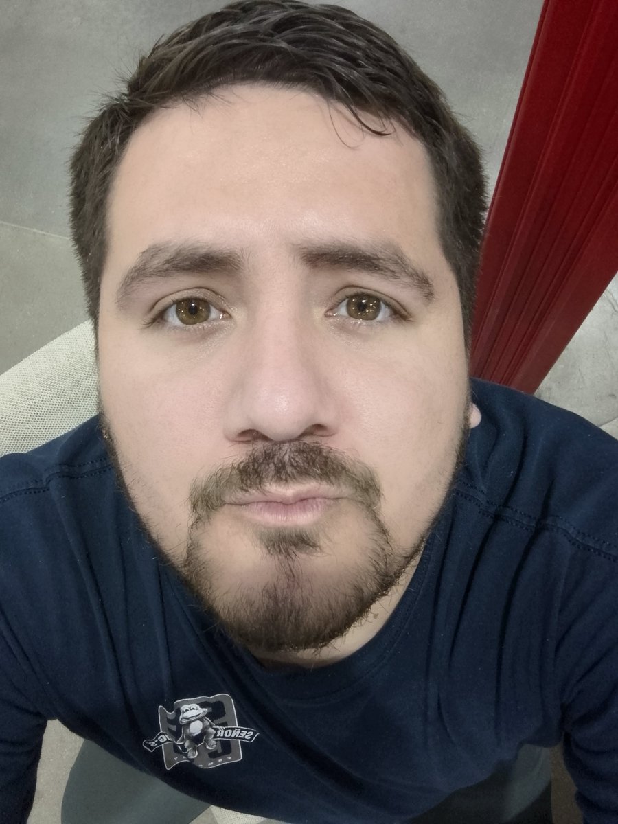 JosephRay1998's tweet image. Besos 😘😘😘