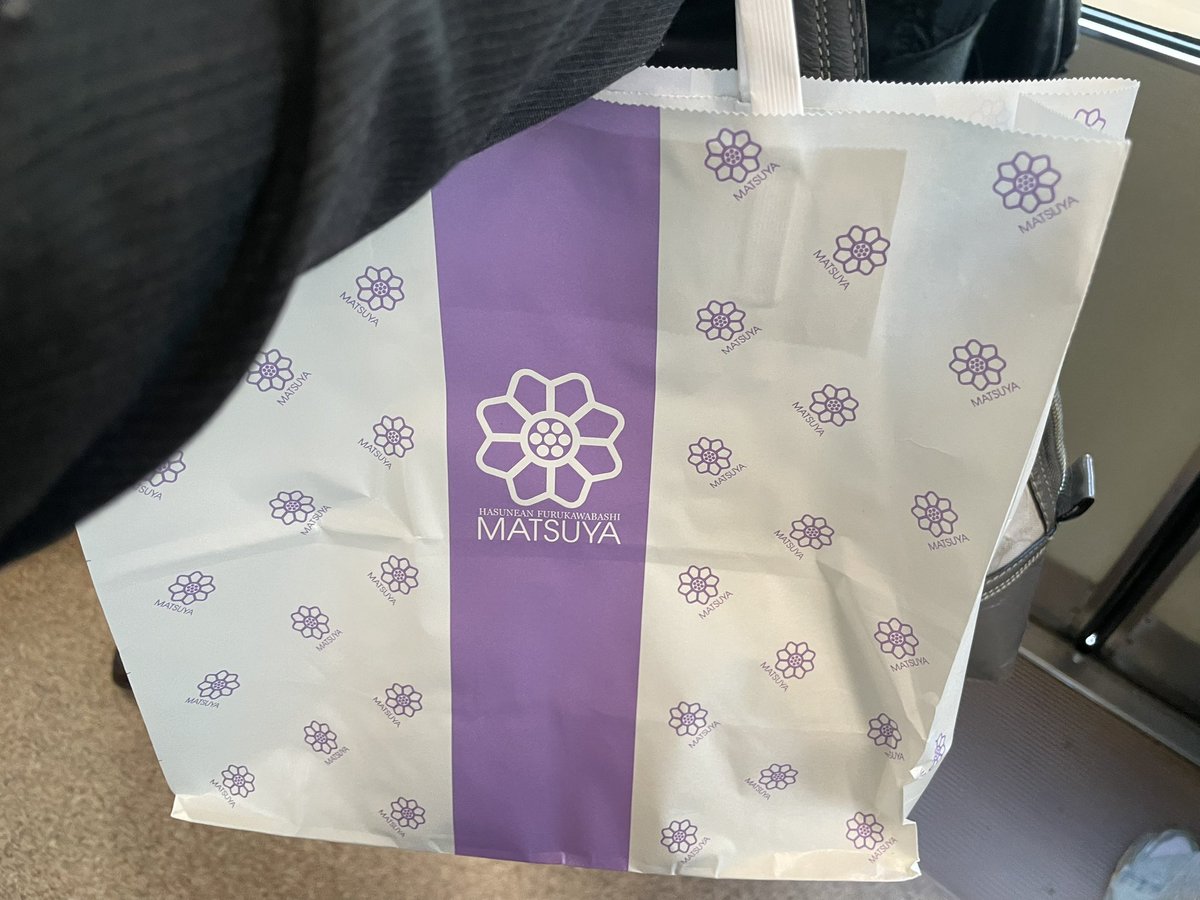 キンちゃんさん専用 キンちゃんです！ 今日は商工会での新年会に参加 いろんな方にご挨拶