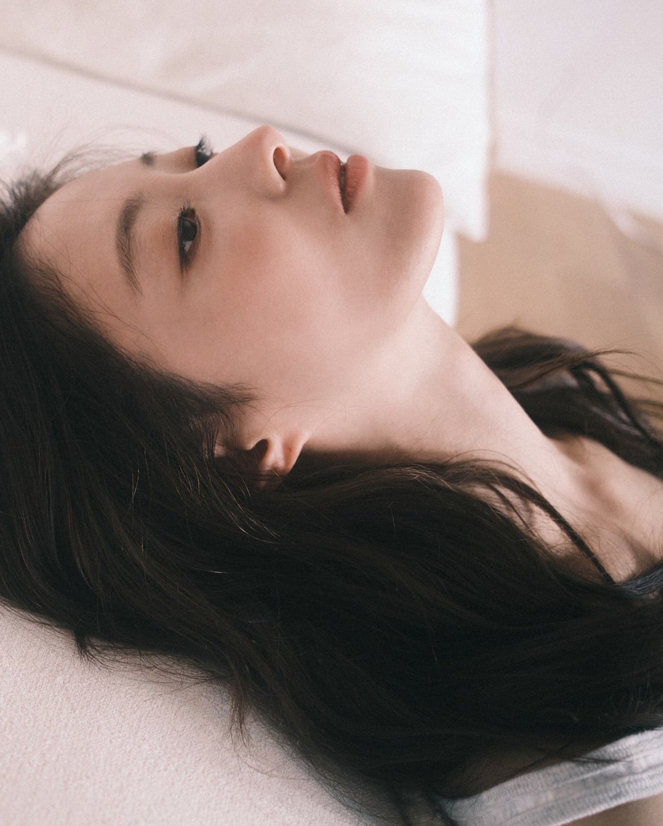 Seyoung beneran mirip Natasha Wilona deh