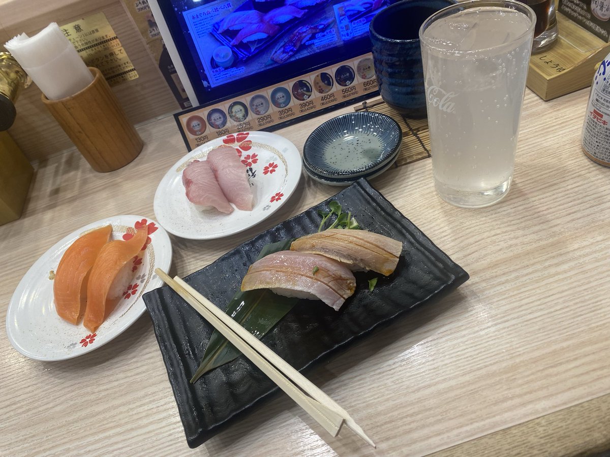 シャルル@ tweet media