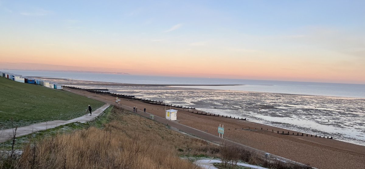 tweettankerton tweet media