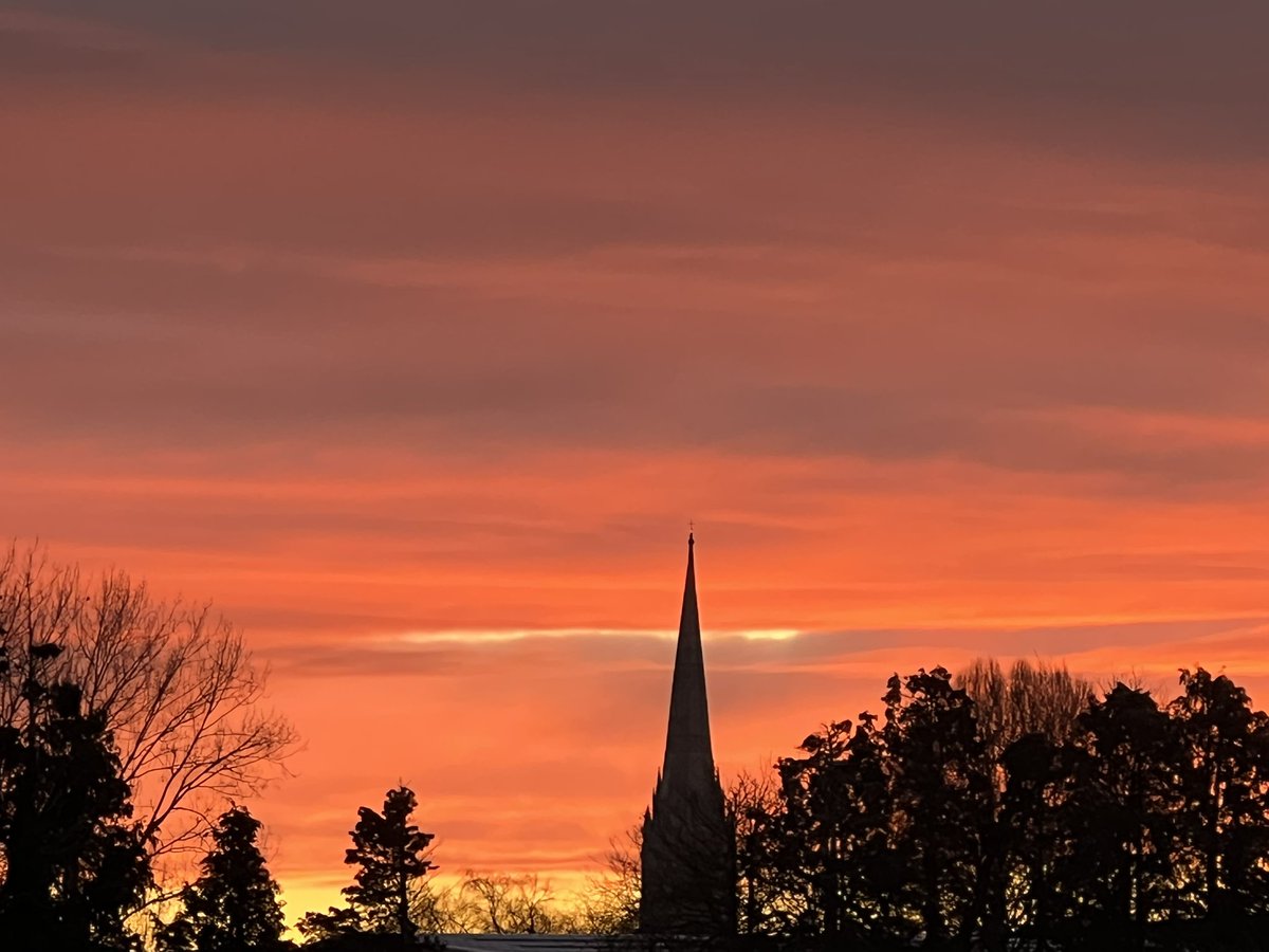 Stonehenge Travel Company. #SightseeingTours tweet media
