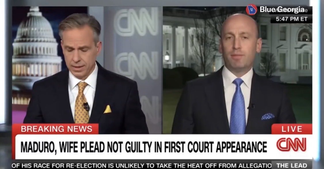 Trump'ın İç Güvenlik Danışmanı Stephen Miller, CNN'de "Grönland ABD'nin parçası olmalı." diyor. Danimarka'nın NATO üyesi olduğu hatırlatıldığında ise ağzındaki baklayı çıkarıyor: "NATO’nun kuvveti ABD'dir."

NATO bizi "Rusya'dan, Çin'den koruyor!" diyenler; peki bizi ABD'den kim