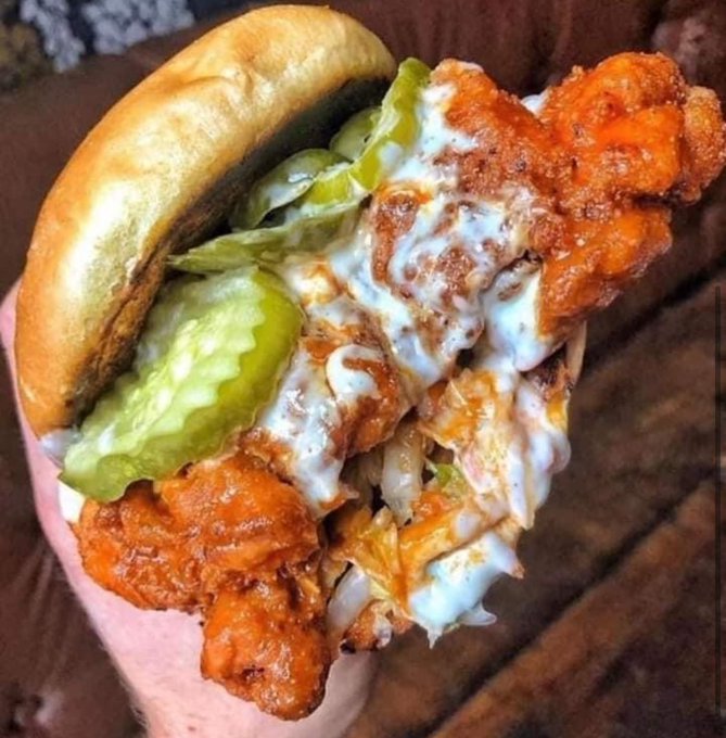Hot Chicken Sandwich 🥵