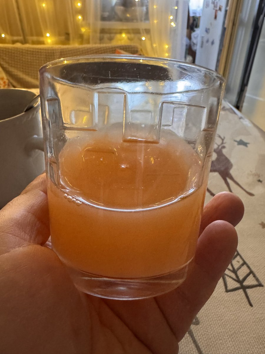 За ваше подорванное здоровье😏