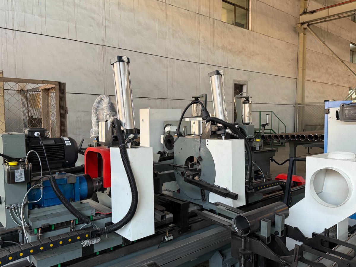 GudeRoller73018's tweet image. Eliminate Runout. Achieve Perfect Concentricity.
Our boring machine uses five-jaw chuck to minimizes TIR.
DM us for more.
#BoringMachine #RollerManufacturing #ConveyorRollers #PrecisionEngineering #SelfCentering #LowRunout #TIR #ManufacturingSolutions #IndustrialMachinery