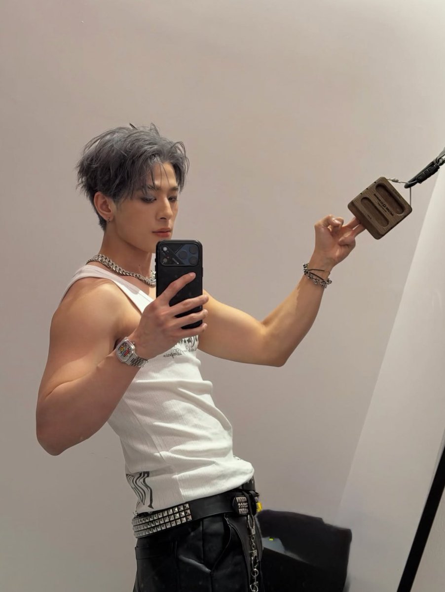 โคตรตี๋ โคตรหล่อ โคตรกล้ามปู 🫠