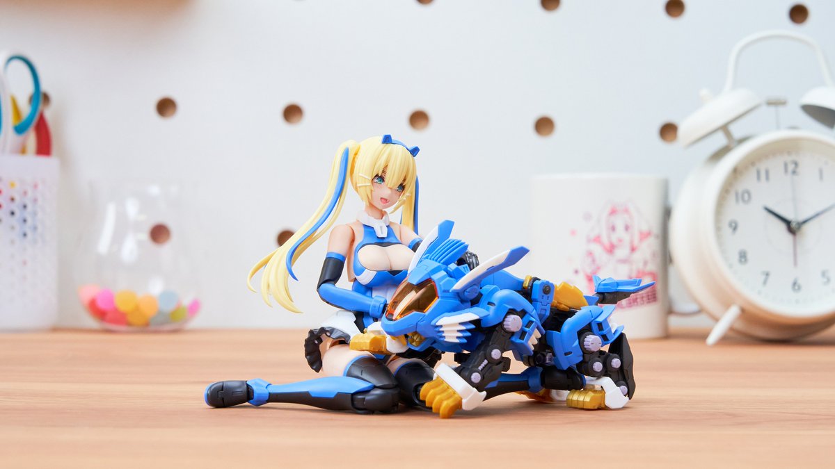 ✨碧のお知らせ✨ メタモルバース 斬山碧&ブレードライガー が発売1