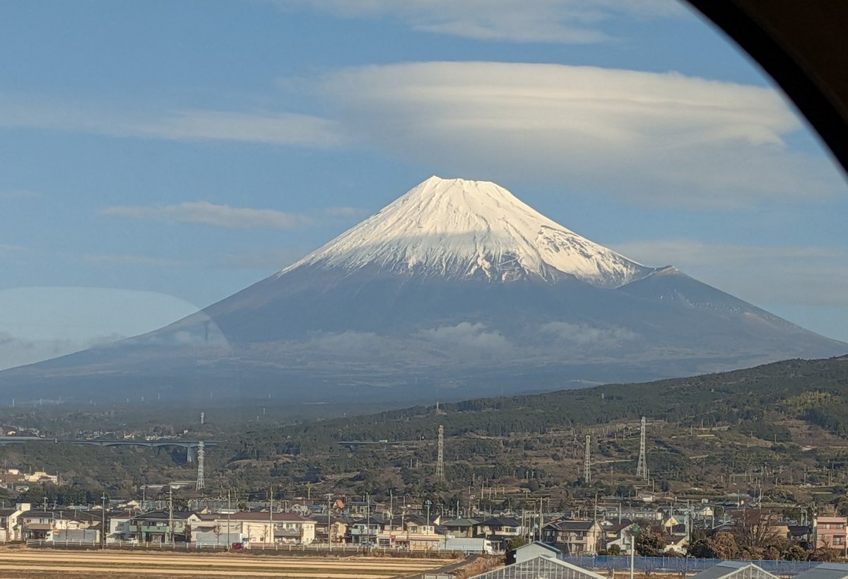 9NzFe3W1p1tcKhf's tweet image. #FMおとくに
#モーニングおとくに木曜日 
皆様、あけましておめでとうございます😊あさって木曜日は、コーチングの日、ダブルヒデキの日太田英樹さんがゲストです。今年もどうぞよろしくお願いします🐴
音楽は、
#LOCALCONNECT
#西城秀樹　さんです
