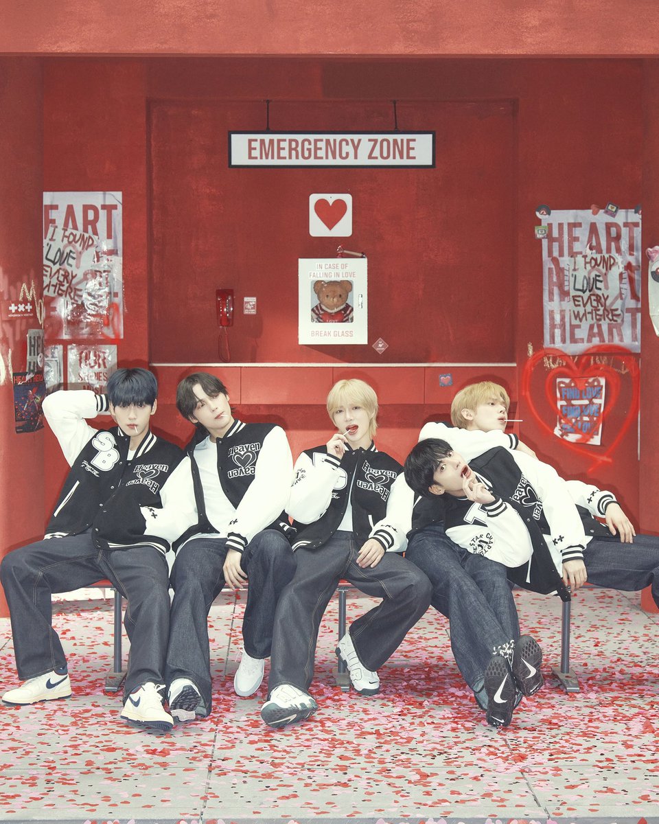Fancast RT Deal for #TXT 

✨HMA 2025✨

🎁 3,000 💙

Rules:
~ Follow <a href="/ishkpopvotes/">Ishkpopvotes</a> 
~ Like &amp; RT this post (min 100) 
~ Like &amp; RT <a href="/ishkpopvotes/">Ishkpopvotes</a> pinned (min 100)
~ Drop proof (+100 new followers)

⏰24hrs