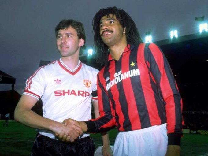 90sfootball's tweet image. Bryan Robson 🤝 Ruud Gullit.