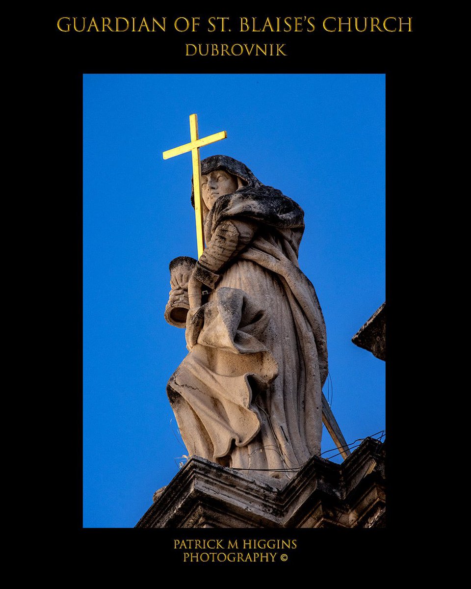 Guardian. @patrickmhiggins #guardian #statue #dubrovnik #photography #lookup St. Blaise’s Church, Dubrovnik.