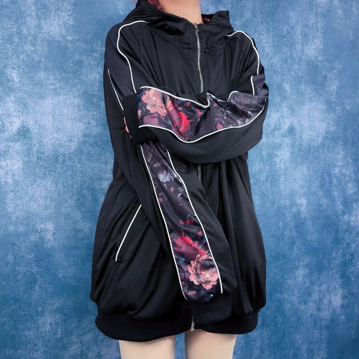 🧧NIERからの新年お祝いプレゼント🧧 ROSE LINE VELOUR INNER ZIP