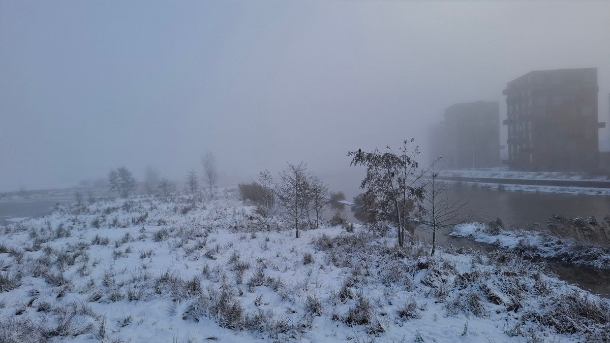 #Hardenberg @mist @koud <a href="/BuienRadarNL/">Buienradar</a> <a href="/WeermanMichael/">Michael vd Poel</a> <a href="/weermanrobert/">➡️ Robert de Vries</a> <a href="/Weerprimeur/">Marc Putto weerkundig strateeg / mediameteoroloog</a>