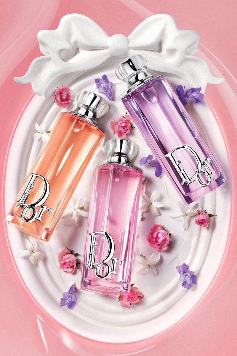 seoulstores's tweet photo. ✨ เปิดพรี รอของ 2 วีค ✨

Dior Addict EDP 30ml ช็อปเกาหลี 🇰🇷💐

มี 3 กลิ่น
💖 Rosy Glow 
🧡 Peachy Glow 
💜 Purple Glow 

🛒 ราคา 2,190 บาท 
— รับมัดจำ 200�� มีถุงกระดาษ

เมนชั่น / ทัก dm แจ้งกลิ่นและจำนวน
#โซลสโตร์พรี https://t.co/nNE1XnWg4U