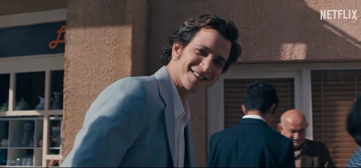 selahattin paşalı nasıl her imajı kendine bu kadar çok yakıştırabilirsin TAM OLARAK 70'LER ERKEĞİ OLMUŞ ve inanılmaz yakışıklııı