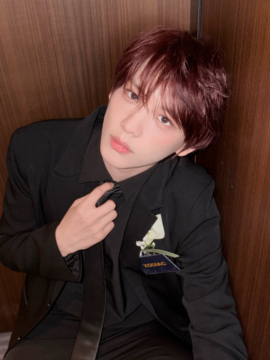 [#씽] 

🥳🥳🥳🥳

#XODIAC #소디엑 #SING #씽 #シン