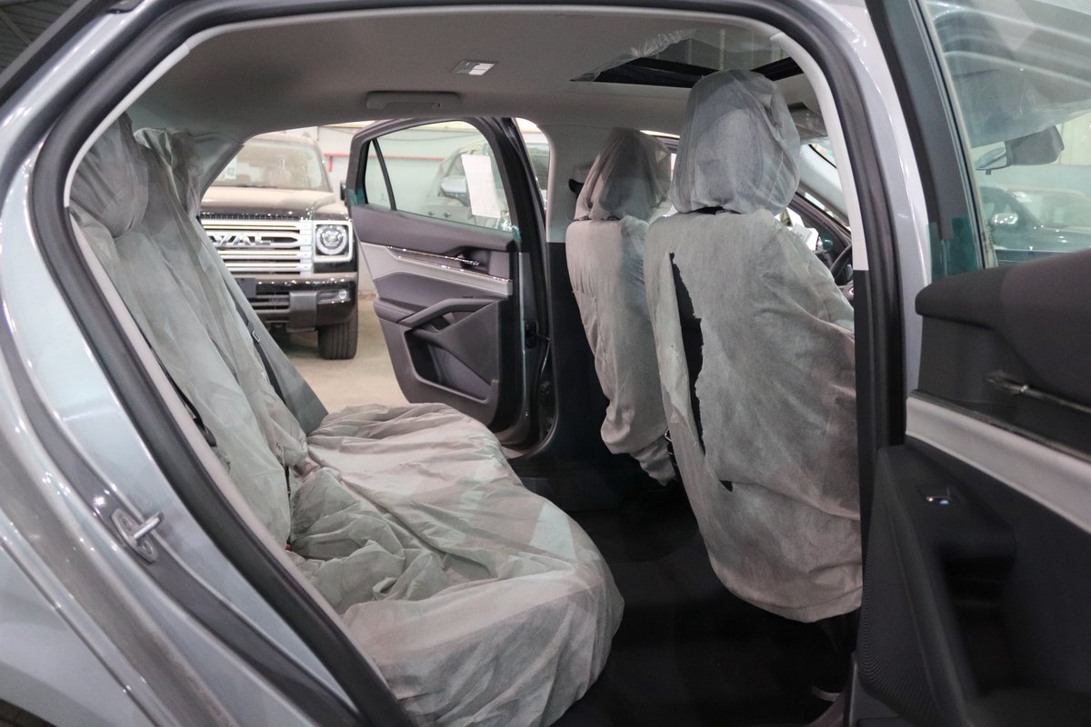 فورد تورس ستاندر موديل 2025 بسعر 110.000
الالوان المتوفرة ؛ رمادي ، ازرق ، افلانش 

#سيارات  #معرض_الصقور #جدة 
#فيات #نيسان #هونداي #هوندا #لكزس #كيا #شيفروليه #فورد #جمس #ميتسوبيشي #لكزس #تورس_تيتانيوم #تورس_ستاندر #تورس_الجديدة #فورد_تورس #تورس_2025