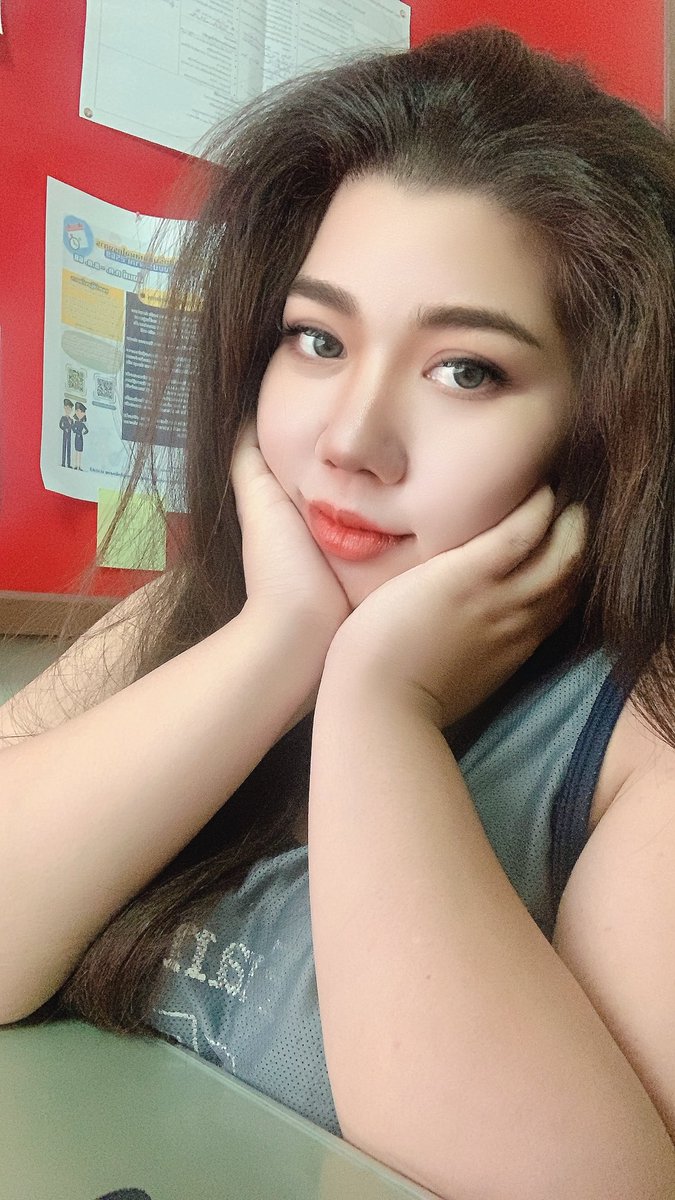 ปั่นเอกสารตั้งแต่เช้า ผมเพ้าก็จะยุ่งเหยิงหน่อยๆ #สาวอวบอ้วน #ปัตตานี