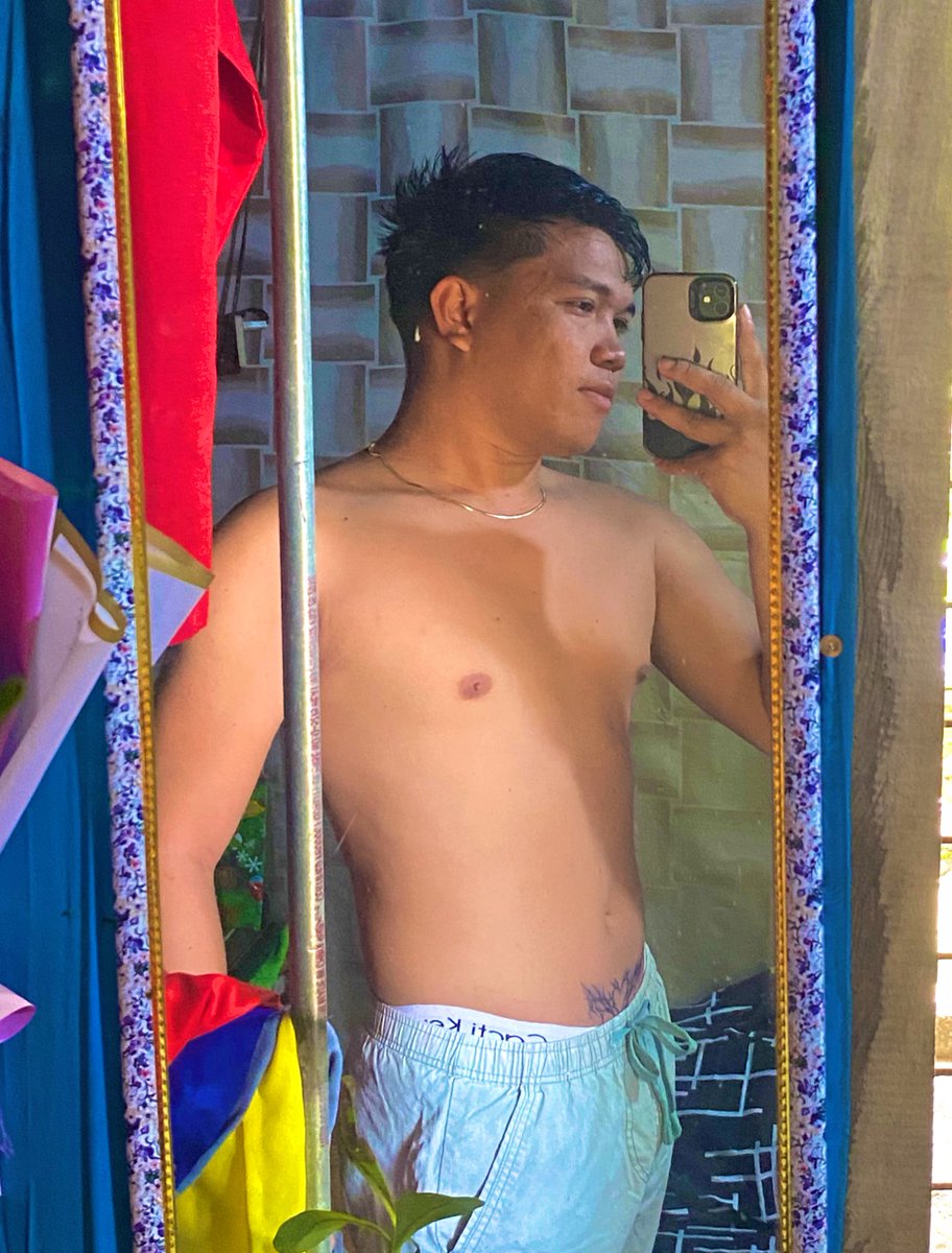 itsMejAyDump tweet media