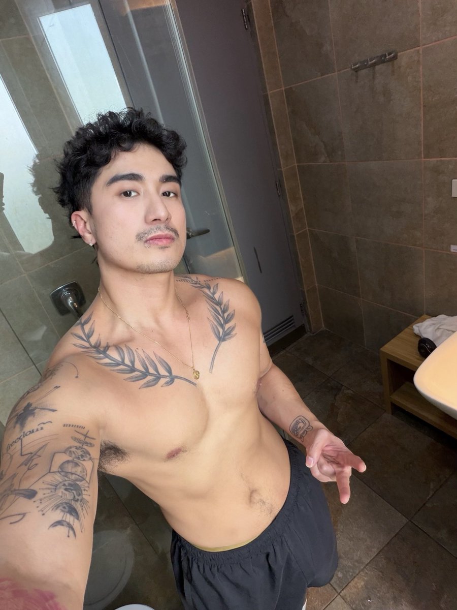 Lee Bueno tweet media