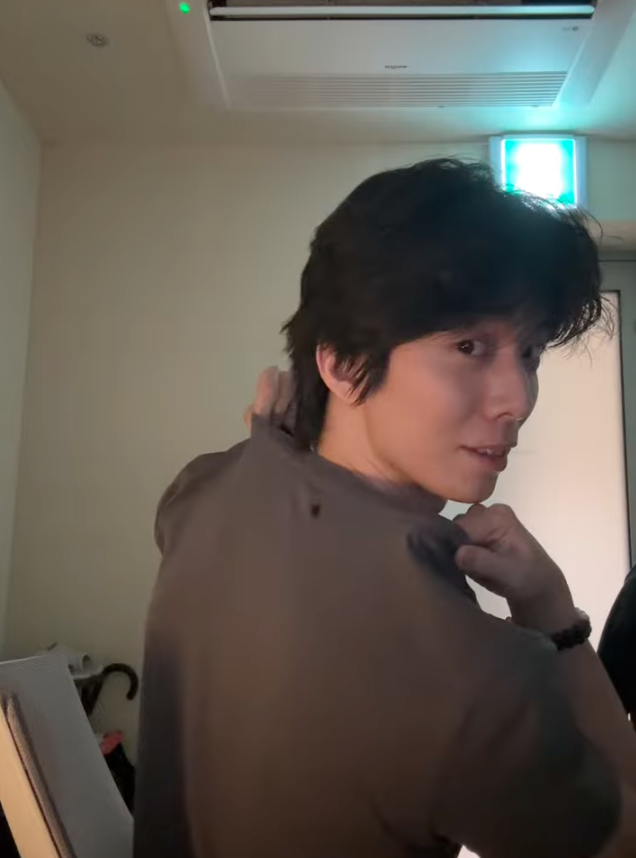 JPrfct9's tweet photo. 260105 #SF9 #Hwiyoung live summary. Sorry it took so long--crazy day!  

HY started by greeting fantasy and saying that it had been a long time since he'd seen us. He asked, was everyone's  new year good? Someone asked if he was going to cut his hair more--he said no, he thinks it would look bad. 

He said he's been spending the new year diligently. He's been making resolutions, and worrying a bit too, but then he decided he's worrying about things that haven't even happened, so he's just decided to do what he can and he's just going to practice hard. 

He had some good food recently, specifically tteokguk (a traditional soup with sliced ricecakes, the same kind in tteokboki only bigger, in broth with other stuff added in. It's traditional new year food.) He's trying not to eat too much. 

He suggested everyone dress warmly when they go out and be careful not to catch a cold. "Let's be healthy and happy together." He says Seoul feels really cold right now. He doesn't usually turn the heater on, but it was so cold lately that he did. 

Sometimes he imagines what it would be like to work at the same place as Fantasy. He thinks it would be fun. Someone in the comments said we shouldn't work together, and he said it was just hypothetical. He said, "You'd take care of me, right?"

Someone complimented his shirt, and he said it's cute, right? But he's worn it a lot and it has some holes in it--he showed the back of it to give an example. Later in the live, he says this t-shirt was a gift he got a long time ago, and he likes it, so he wears it a lot. He says even if his clothes get torn, it's hard for him to throw them away because it feels wasteful. He doesn't buy clothes very often so he finds it hard to get rid of stuff. Someone said, "Are you trying to make it vintage?" And he thought maybe so. He says it's honestly still wearable. Fantasy in the comments said they buy clothes periodically, and he says he's the same: he doesn't buy them unless he really wants them. Someone else said they don't buy clothes, and he praised that, saying, you've gotta practice saving and reusing things. 

Someone commented that they didn't want to go to work. He said it does seem really hard to get up and go when it's really cold. He thinks that's impressive (to overcome it). 

HY has been exercising, making resolutions, and thinking about what to do moving forward. He's decided to have the mindset of approaching small things one by one, so he's been practicing often. He wants to spend his time more fully this year. 

He talked a bit about his haircut. He said the cut is good, but if he doesn't style it well, it gets bushy and uncomfortable. But he thinks not having to wear a hat is convenient. 

For dinner, he ate a hamburger. He showed his McDonald's drink cup. 

Someone asked if he wears short sleeves all year, and he said yeah he does. someone said in the comments that the messy look suits him, and he said these days he doesn't feel like doing anything extreme. He just wants something normal. 

He asked what everyone did on new year's? Someone said they had to do their part time job, and he said that must've been hard. He wanted to know if anyone went to see the first sunrise of the year? He said he sent one sunrise photo. Other people said they went out and had fun, others did unboxing, and he said we've all been doing well. 

Someone else said they just got older. He said that's okay. We all get older. He said we're pretty even as we age. 

He said he wrote a lot of poems a long time ago when he was feeling emotional. Then he put them away, thinking that maybe he'd get better over time and maybe publish a poetry book someday. He showed his poetry to Sunghyeob Hyung (NFlying, his gym bro) and SH said it was really good and he should collect and publish them someday. He said that gave him a lot of confidence and he wrote a ton after that. He really kind of overdid it. But then he took his poetry and showed it to his sister, and she laughed a bunch while reading them, so much that Hwiyoung questioned it, like "Is it really that funny? Didn't I write it well?" She said, "Who told you this was good?" And he told her that SH had said so, and she said "He must really love you. Don't show this to people--it's embarrassing!" So then he stopped, thinking he shouldn't write any more. But it's been a while since then, and now he looks back and thinks, "Sunghyeob Hyung really loved me; is that why he said that? or maybe he was just trying to see what would happen?" (He means, was he lying to HY to embarrass him, like a prank) So he brought it up with SH recently, and asked him that. SH told him he really did think it was well-written, so HY feels really grateful to him for saying that. 

He said he tried uji ramen recently, and thought it was really good. He's been eating a lot of shin ramen and other kinds recently. Also, he's been going on a lot recently about his sister's new mother-in-law's kimchi and how much he liked it, that they said she bought a kimchi fridge for it. HY felt bad (I guess because she spent money on it?) and decided maybe he shouldn't be so vocal about that kind of thing. But still, it was so good, he couldn't help saying it. He ate all of it today, and it was so good. He decided he should probably go help or something; he didn't know she'd make so much. But he says it tastes so much like his grandma's kimchi (his mom's mom), who has passed away. It's like she used to make a long time ago. 

Someone said his hair was cute. He started playing with it, running his hands through it, and said maybe not so cute? When it's bushy he thinks it looks a bit old fashioned. But that's okay; just fantasy is watching. He thought the more he played with it, the weirder it got, and decided he should just leave it alone before it got too weird. He says he does touch it a lot; he still has those absent-minded habits from when it was long, so he often just sweeps it over ot the side. He was told not to do that, because it won't fall into the right place now (at the length it's at). 

Someone asked what food you should absolutely eat in korea. He said there are a lot of good choices, and he mentioned a few: bossam, jokbal, and a few others. 

He listed some of his goals for 2026:
He wants to become a "better me," and he wants to spend the year with a bit more challenge in his life than last year. He wants to live more diligently, making steady efforts all year long. He also wants to grow more so that he can live without hating others. (He did use the word for "hate" here, but I think it's more of an expression, like in English you might say something like "live in peace with everyone" or "live without holding grudges" or similar. I don't think he meant that he has this list of people he hates that he wants to hate less, lol). He said he doesn't want to end up making himself feel better by hating other people. He wants to be a better version of himself. 

there was a little back-and-forth with him and the commenters about who's a baby--someone said he is, and then he said that we are, and that his sister is too. He said whether we're smaller or bigger than him, we're still babies. Everyone's a baby. 

Someone asked him to do a solo concert. He said, "I only have three songs, how can I do a concert?" Then later someone must've said something like "what about SoundCloud?" and he said there are some limitations with that music. But if he can show us something, he will. He's grateful that we want to see it. then he started talking about Daniel Cesar, and he how did a "Tiny Desk" concert today (This is something NPR Music Does, and it really is a concert around a desk. I'll link it below.) HY said it was really good, and really cool. Later he mentions that Fujii Kaze did one too, and he liked that one as well. 

He said he makes resolutions like being humble, or not getting cocky, but also not letting your confidence or self-esteem drop. He thinks about that a lot and tries not to get arrogant. 

Someone wanted to know who he takes after for his handsomeness. HY said his mom claims he looks like her, and his dad says he looks like him. 

He has his glasses, but he didn't wear them. They press too much on his nose. And he feels like this hairstyle with his glasses is just--too much. Like a weird concept or something. It's not an image he wants to show. 

there was this little offhand mention that he held back something he wanted to say, like he was hearing Youngbin in his head saying, "You can't say things like that." 

Someone said he looked like a college student, and he questioned that--"isn't that a bit off?" He thinks he's too young to be a part-time lecturer. Someone asked if he could be a teaching assistant, and he thought that would be hard. He thought if he did study something, it would probably be practical music. Anyway, he thinks it would be hard to be a TA because you have to deal with both professors and students. Someone in the comments said you just have to take attendance. Someone else asked if he was a model student. He said no, he wasn't; he was the kind who helped his friends not end up as the last one in the grades rankings (😅 does that mean he was last so they wouldn't be?) 

He said he couldn't lift up his arms--he knows there's a hole under his sleeve and he can't remember which side. Someone in the comments said they'd check for him, and he said no, I can't show it to you. 

Someone said he could be in the fashion design department. His answer: I'd set our country's fashion back a step. Someone said "Cat Department" and he said, "That would be good."  

He read a comment of someone who said they were studying Korean. He said thank you. He'll also try (learning languages) so that he can communicate with Fantasy living in other countries. 

Someone suggested creative writing (as a college major). He said a long time ago, one of his mentors, someone who taught him a lot in rap (I think he said his name is QM?), said he got into college on just one poem he wrote. HY learned a lot from him when he was young. From that point on, he took writing lyrics really seriously. He says he writes lyrics diligently now. 

Someone asked about speaking English--he said okay, but "My English level is so small." 

He used to like reading, but eventually he decided it wasn't fun anymore. 

He worked on something recently that turned out better than he expected. Later, he wants us to hear it. 

Someone asked about Japanese snacks. He says he doesn't really eat snacks, doesn't like them that much. He will if he's really hungry, so he does eat them sometimes. 

Someone asked what books he recommends. He said The Sorrows of Young Werther (Johann Wolfgang Goethe, 1779). He's read a lot of recommended books like that. He said the one that shocked him most was Norwegian Wood (Haruki Murakami, 1987). He thought it was really provocative (If you look up the book on Wikipedia or ask AI about it, you'll find out why!)  He also bought 1Q84 (also by Murakami) and it was huge--he only got halfway through it. It made him feel dumb, like "Is it just me that doesn't understand this?" So he moved on to webtoons instead. 

Someone said in the comments, "If there were doors everywhere, where would you go?" (I think they mean like portals to other places). His answer was Busan. 

He bought five bottles of body lotion, and he used two or three of them. (He mentioned in a live on tour that he'd used a huge bottle on tour; he puts a lot on). 

Someone asked him to speak in Busan dialect. He said he won't because he thinks we'll tease him. 

Then he finished up! He told everyone to take care of your health, "fighting" in 2026, and wished for everyone that only happy things will happen. He hoped tomorrow will be crazy happy too. He's going to prepare and pray for it. And then he said goodnight!