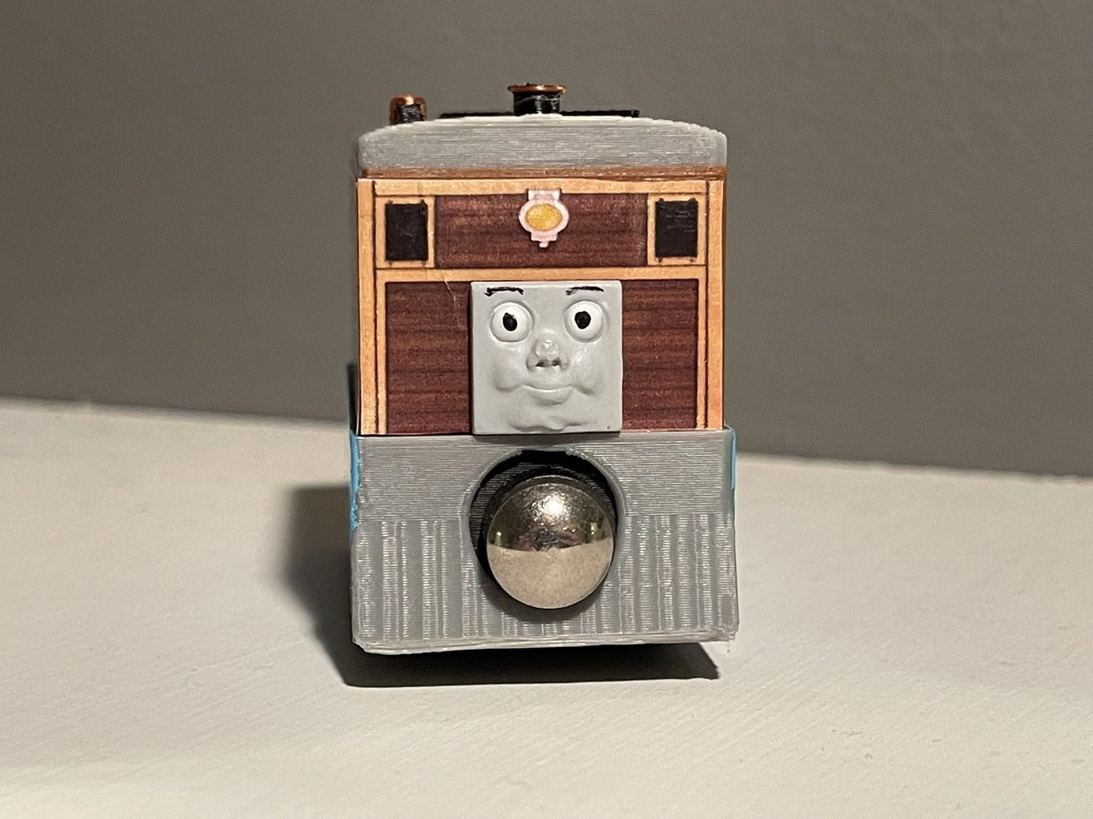 HTJTMattTTTE's tweet photo. My first #HTJTCustoms of the new year, my RWS Toby!
I designed, 3D printed, painted, and detailed this custom.
I photoshopped a TWR 2022 Toby for the side details.
Expect a lot more 3D prints where that came from!! https://t.co/BI9KaTauAP