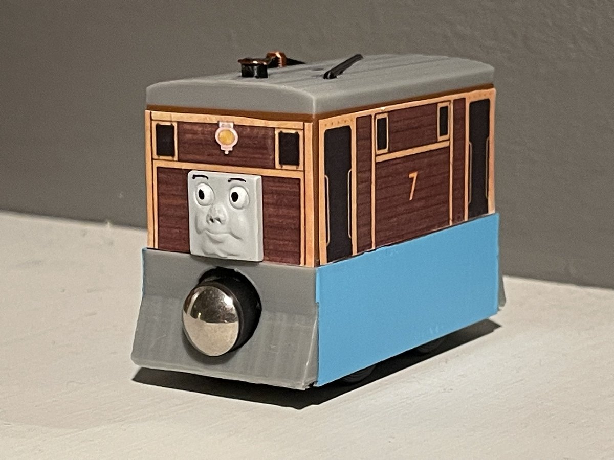HTJTMattTTTE's tweet photo. My first #HTJTCustoms of the new year, my RWS Toby!
I designed, 3D printed, painted, and detailed this custom.
I photoshopped a TWR 2022 Toby for the side details.
Expect a lot more 3D prints where that came from!! https://t.co/BI9KaTauAP