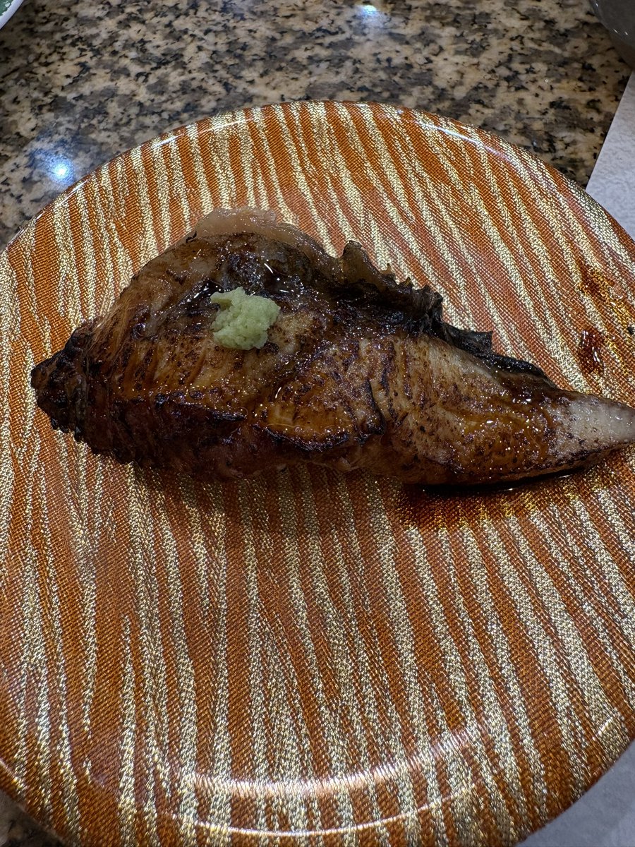 皆んなが鰻食べてたから…(@￣ρ￣@) 美味しかった(*´ω`*)