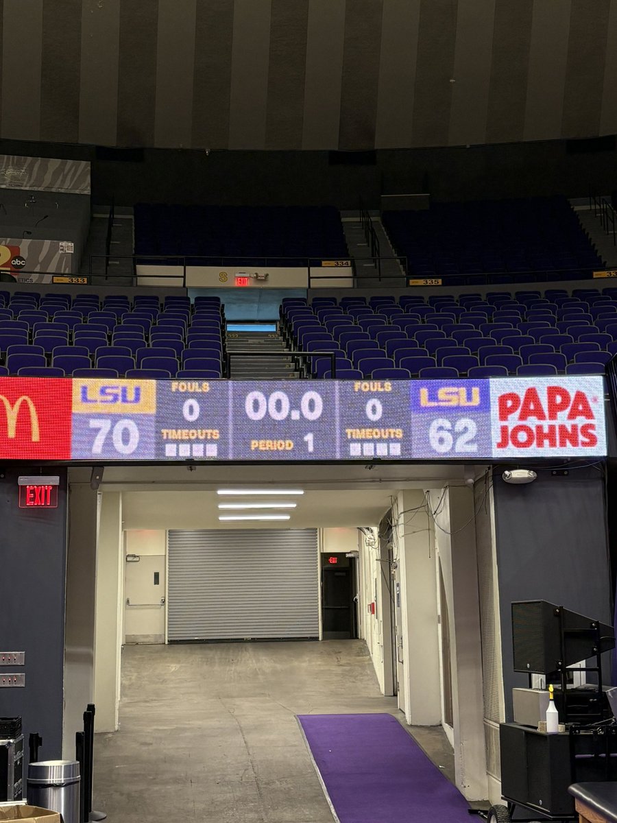 USCMBBmanagers's tweet image. Chippy OT dub tonight by the manager crew! Thanks to @LSUMBBManagers for hosting🤙 @ManagerGames_