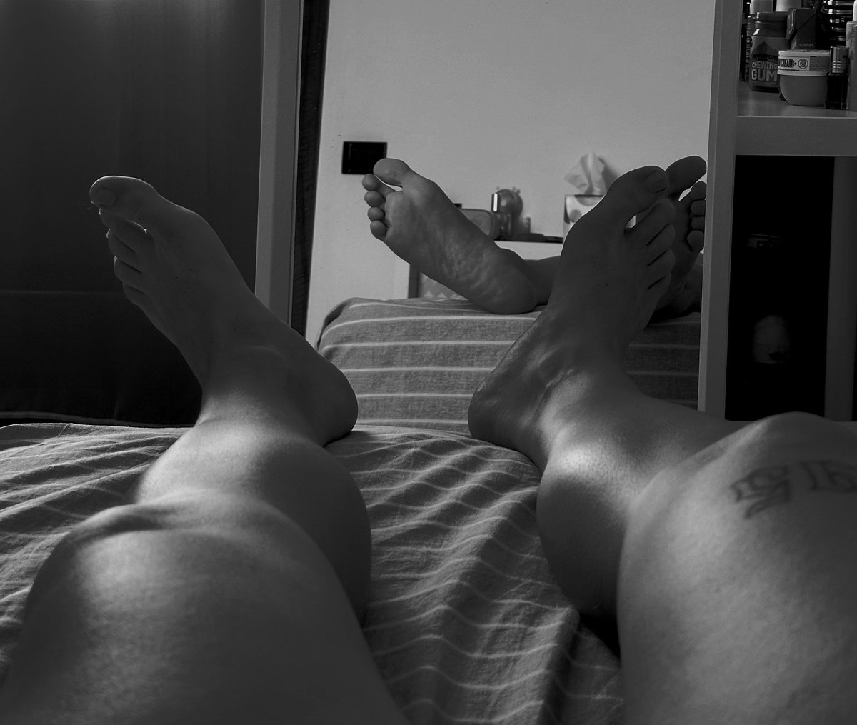 EXPUTOB's tweet image. ㅤㅤ   
           ㅤㅤ   — Seria ótimo ter uma companhia.
           ㅤㅤ