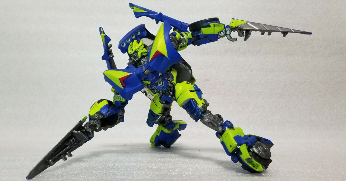 Nitrus_TF's tweet photo. 【past repaint work】
what I want for live action Sideswipe recolor item  #Transformers https://t.co/ccv2tIMvCO