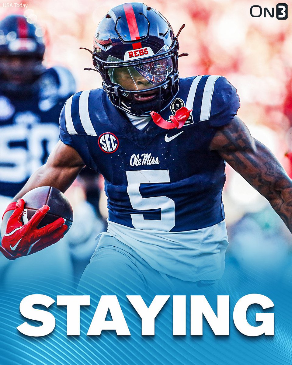 realNolanParker's tweet photo. Chapter 2 loading… #stayinginthesip #GOLDingEra 🦈🦈🇹🇹 https://t.co/Gz0roSLfIZ
