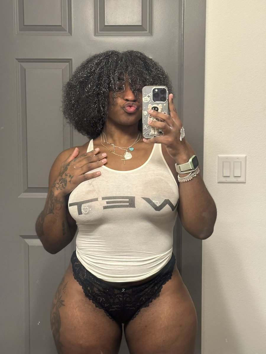 _deedeelicious's tweet photo. Whatever you do just keep it WET 🖤💦 https://t.co/UEgvAWEJPQ