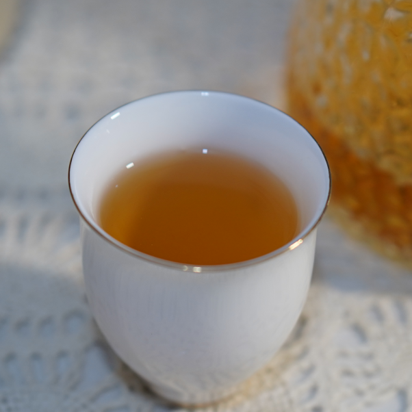 Sari1546358's tweet photo. Rainy day vibes = warm tea + fuzzy socks + zero plans. Perfectly content. https://t.co/Bwv3cn1U4N