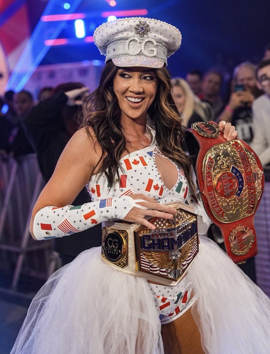 Democracy is a knife. 〢 NOT @ImChelseaGreen tweet media