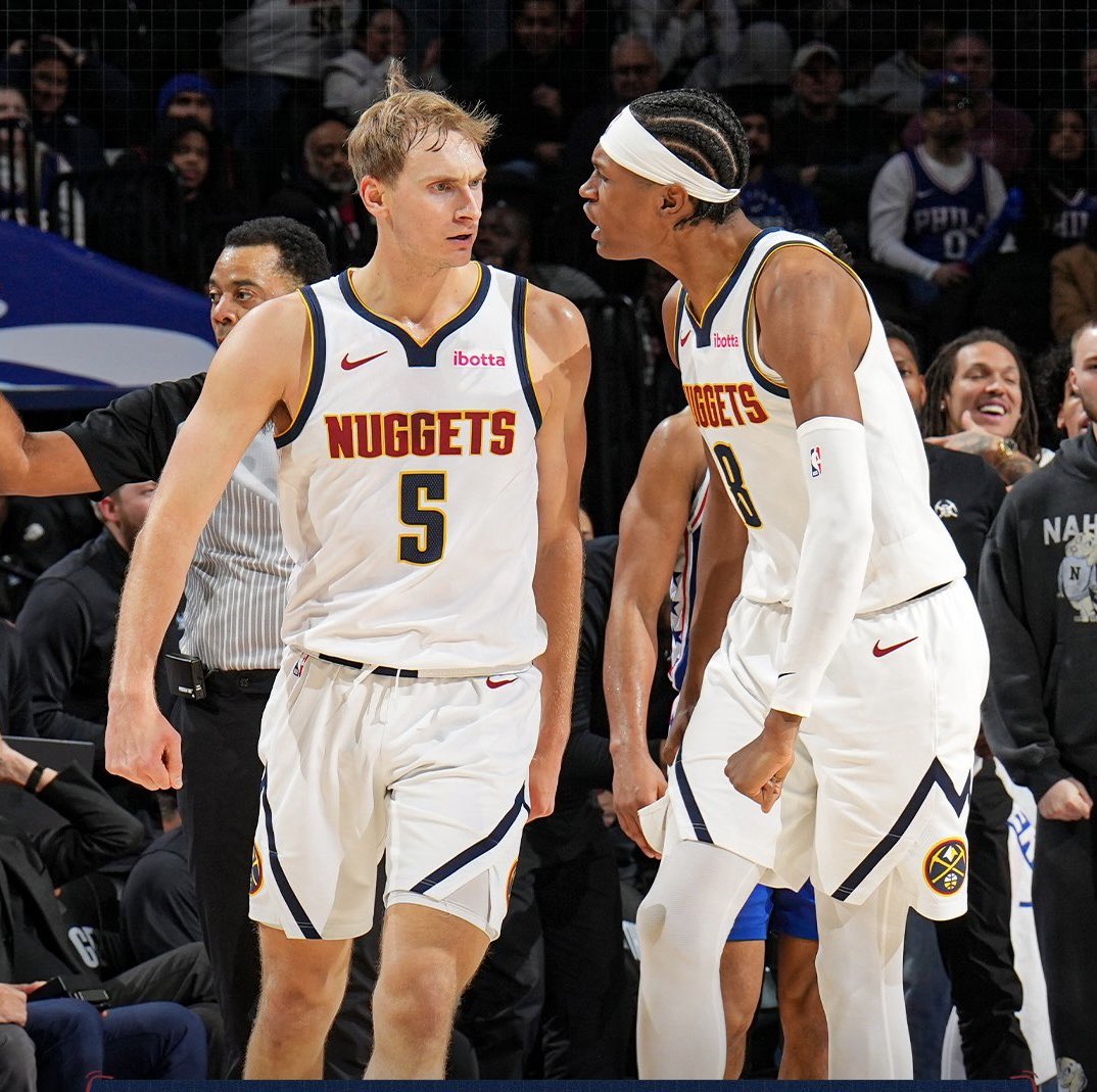 statdefender's tweet image. Teams With The Best 3PT% For The 2025-26 NBA Regular Season :
                                       
1.  Denver Nuggets  —  40.0% 
2.  Milwaukee Bucks  —  39.5%  
3.  Houston Rockets  —  38.8%  
4.  New York Knicks  —  38.2%
5.  Atlanta Hawks  —  37.3% 
6.  Miami Heat  —  37.2%…